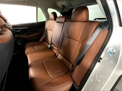 Used 2022 Subaru Outback Touring image 26