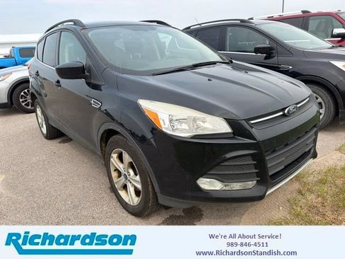 Used 2016 Ford Escape SE w/ Equipment Group 201A FWD image 1