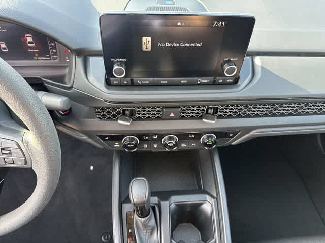 Used 2023 Honda Accord EX image 24