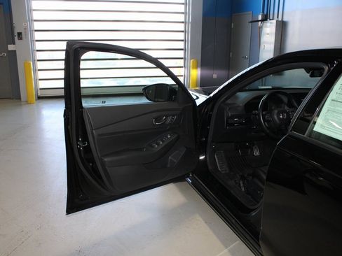 Certified 2025 Honda Accord Sport image 7