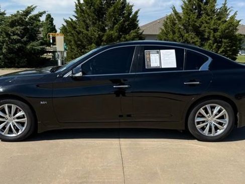 Used 2016 INFINITI Q50 3.0t Premium w/ Driver Assistance Package AWD/4WD image 4