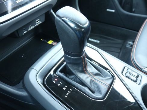 Used 2025 Subaru Crosstrek 2.5i Limited w/ Crosstrek Mirror Package image 30