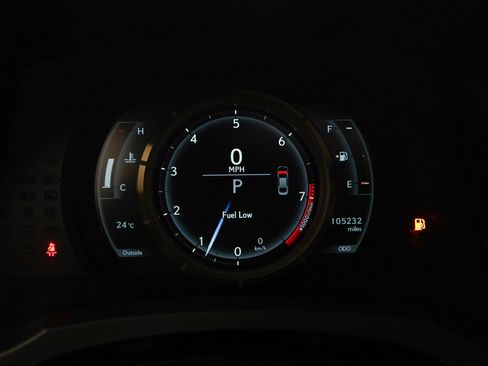 Used 2018 Lexus IS 300 AWD image 20