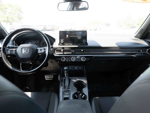 Used 2023 Honda Civic Sport image 20