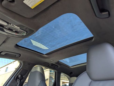 Used 2025 Audi RS 6 performance image 22