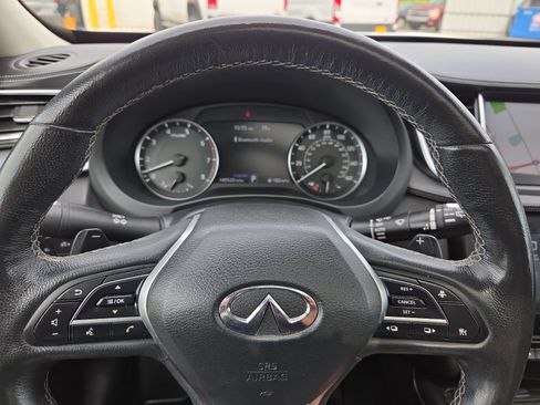 Used 2019 INFINITI QX50 Essential w/ Premium Heat Package AWD/4WD image 4
