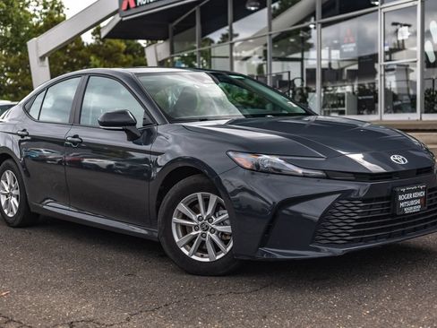 Used 2025 Toyota Camry LE FWD image 1