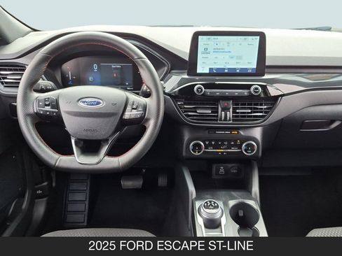 Used 2025 Ford Escape ST-Line AWD/4WD image 13
