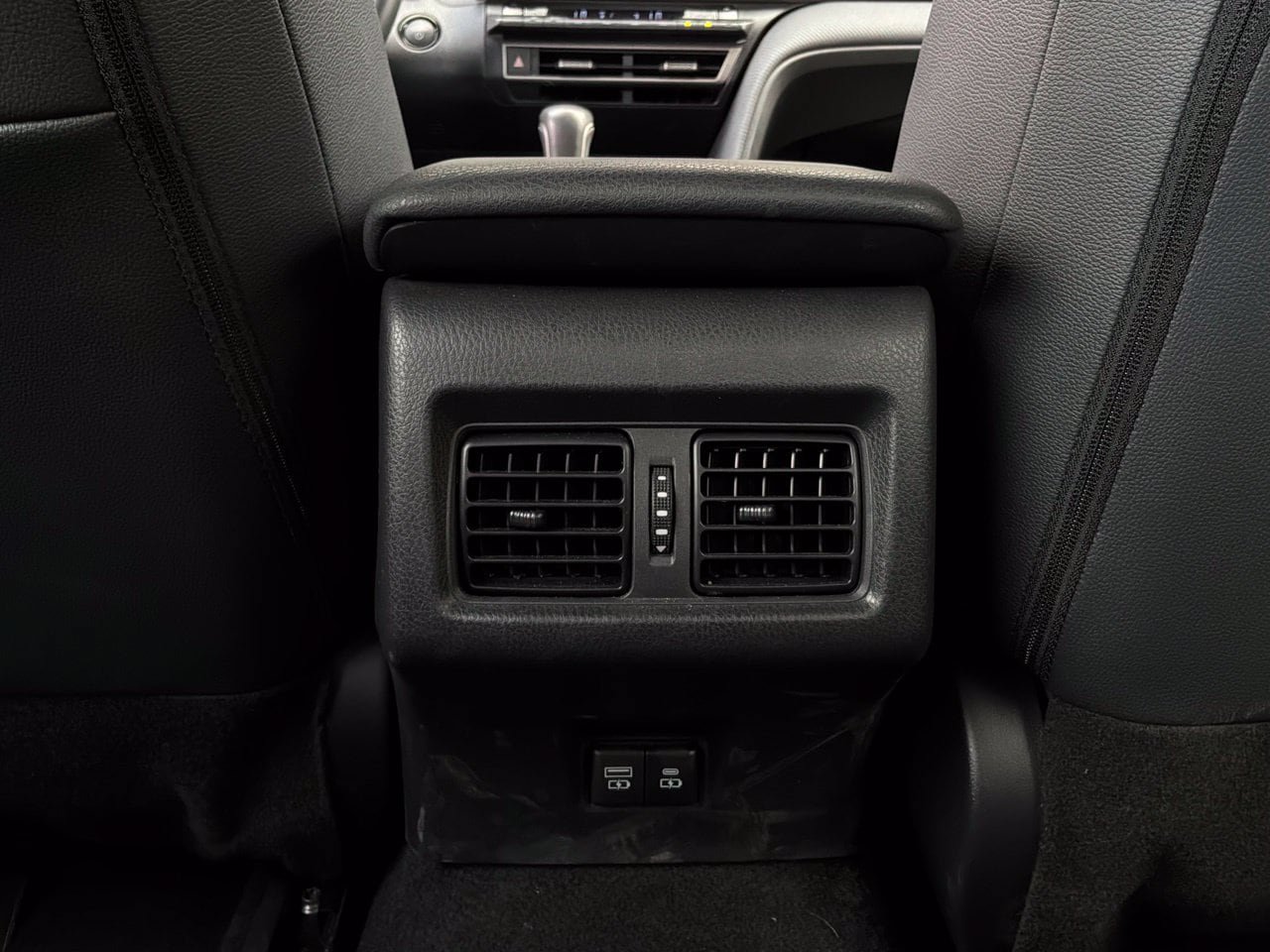 Used 2026 Toyota Camry SE FWD image 13