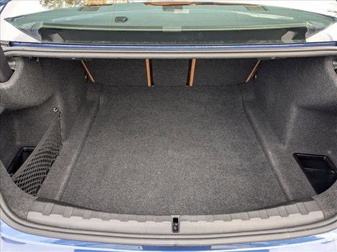 Used 2024 BMW 330i Sedan w/ Premium Package image 6