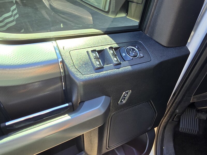 Used 2016 Ford F150 XLT w/ Equipment Group 302A Luxury AWD/4WD image 11