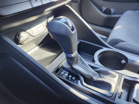 Used 2020 Hyundai Tucson SE image 29