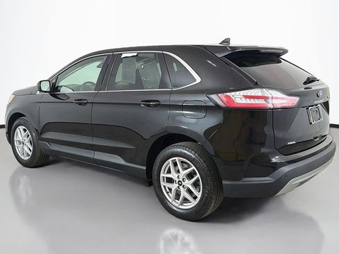 Used 2024 Ford Edge SEL w/ Convenience Package AWD/4WD image 8