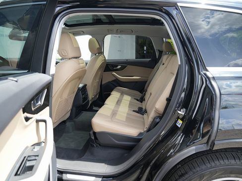 Used 2023 Audi Q7 2.0T Premium Plus image 19