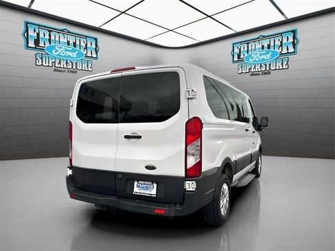 Used 2017 Ford Transit 150 XLT image 8