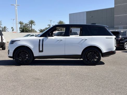 New 2026 Land Rover Range Rover SE image 21