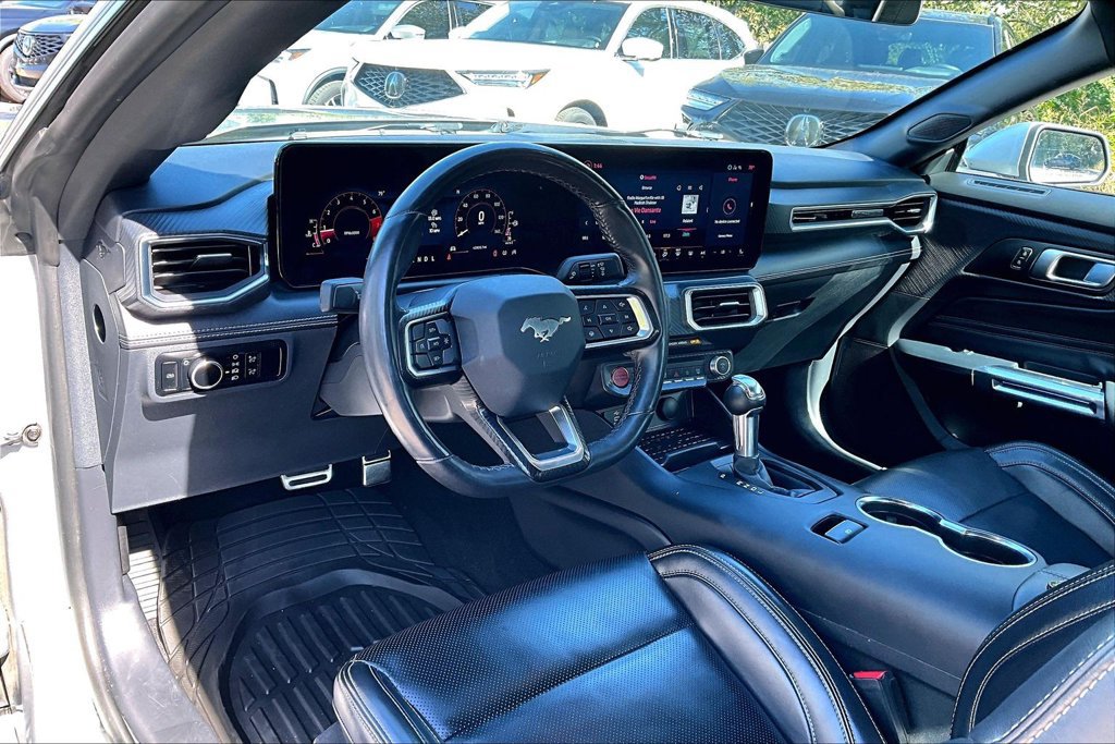 Used 2024 Ford Mustang Premium RWD image 15