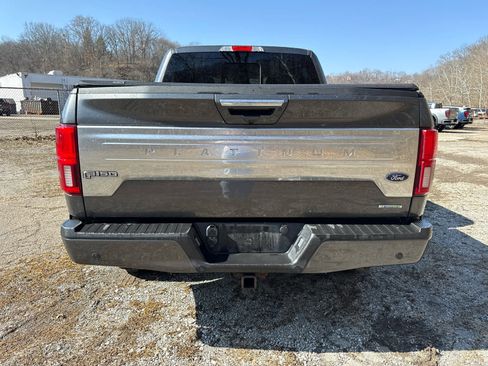 Used 2018 Ford F150 Platinum w/ Equipment Group 701A Luxury image 8