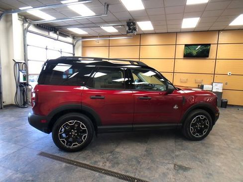 New 2026 Ford Bronco Sport Outer Banks AWD/4WD image 8
