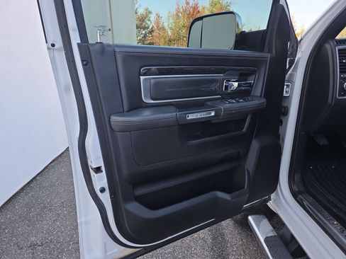 Used 2018 RAM 2500 Limited image 15
