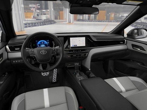 Used 2026 Toyota Camry SE FWD image 71