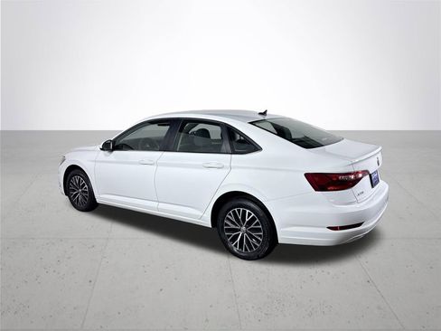 Certified 2021 Volkswagen Jetta S image 9