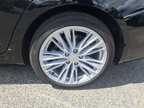 Used 2025 Cadillac CT4 Premium Luxury RWD image 26
