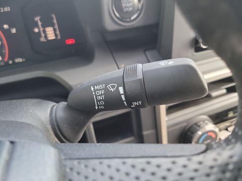 Certified 2024 Toyota Tacoma SR image 30