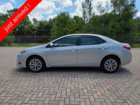 Used 2019 Toyota Corolla LE FWD image 8