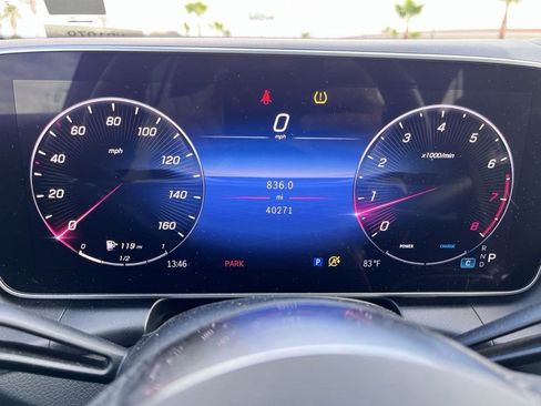 Used 2024 Mercedes-Benz GLC 300 4MATIC image 10