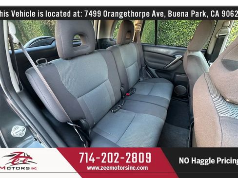 Used 2004 Toyota RAV4 2WD image 18