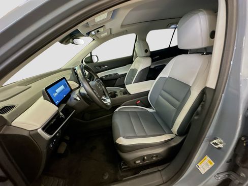 Used 2024 Honda Prologue Touring image 13