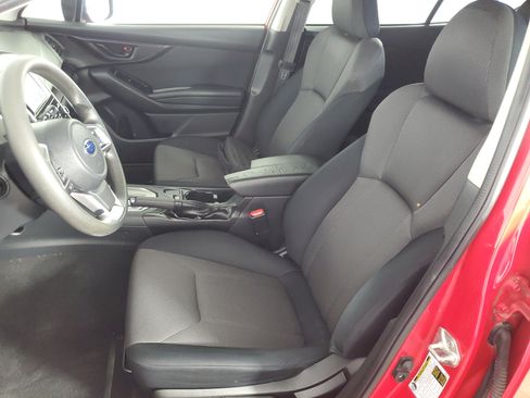 Used 2021 Subaru Crosstrek 2.5i Premium AWD/4WD image 12