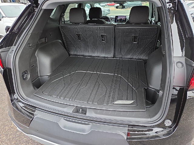 New 2026 Chevrolet Blazer LT w/ LPO, Floor Liner Package FWD image 7