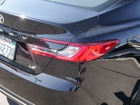 Used 2025 Toyota Camry LE w/ Convenience Package FWD image 8