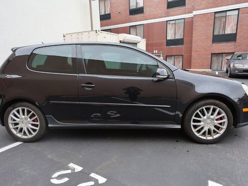 Used 2007 Volkswagen GTI 2-Door image 3