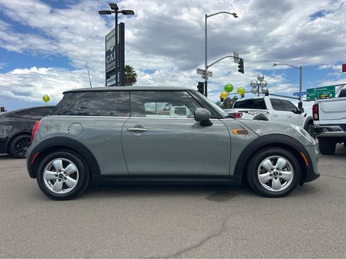 Used 2019 MINI Cooper 2-Door Hardtop FWD image 35