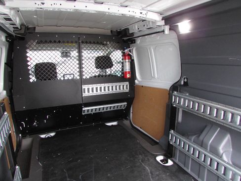 Used 2022 Ford Transit Connect XLT w/ CNG/LPG Engine Prep Package image 20