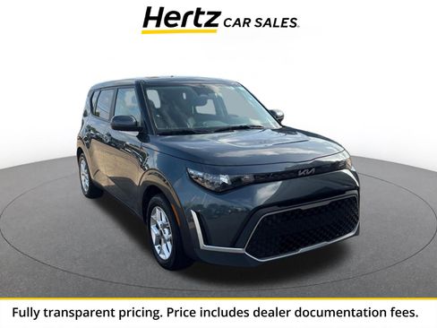 Used 2025 Kia Soul LX w/ LX Technology Package FWD image 1