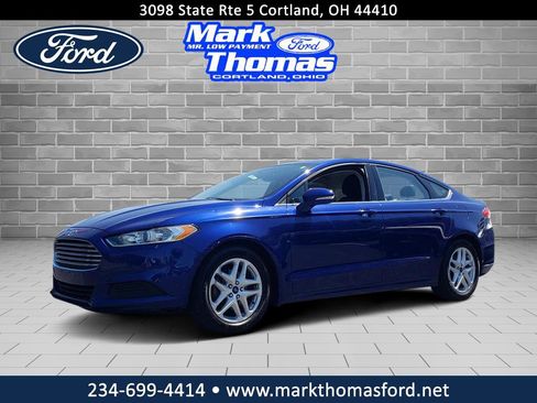 Used 2015 Ford Fusion SE FWD image 1