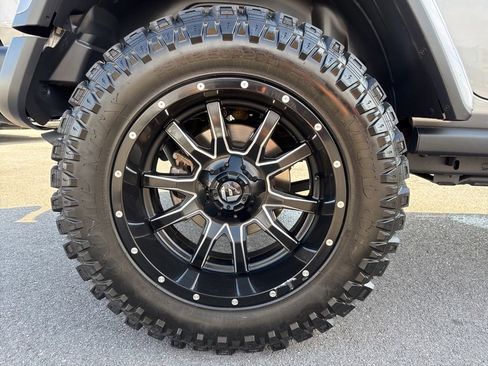 Used 2021 Jeep Wrangler Unlimited Rubicon image 13