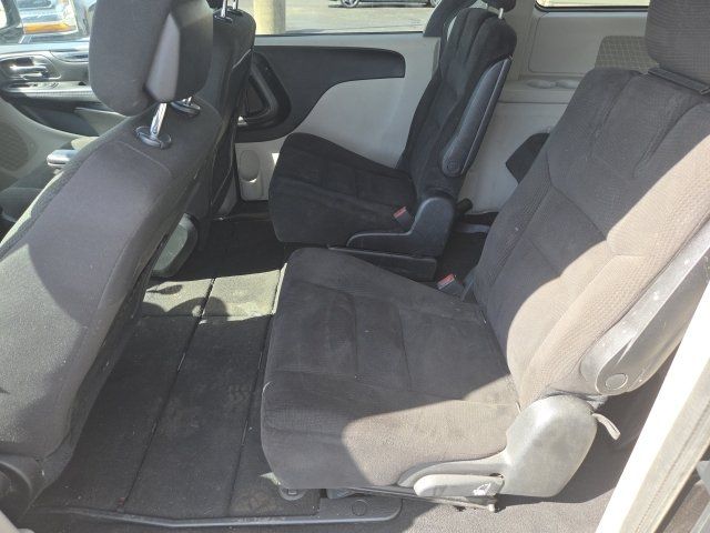 Used 2017 Dodge Grand Caravan SE w/ Power Window Group FWD image 12
