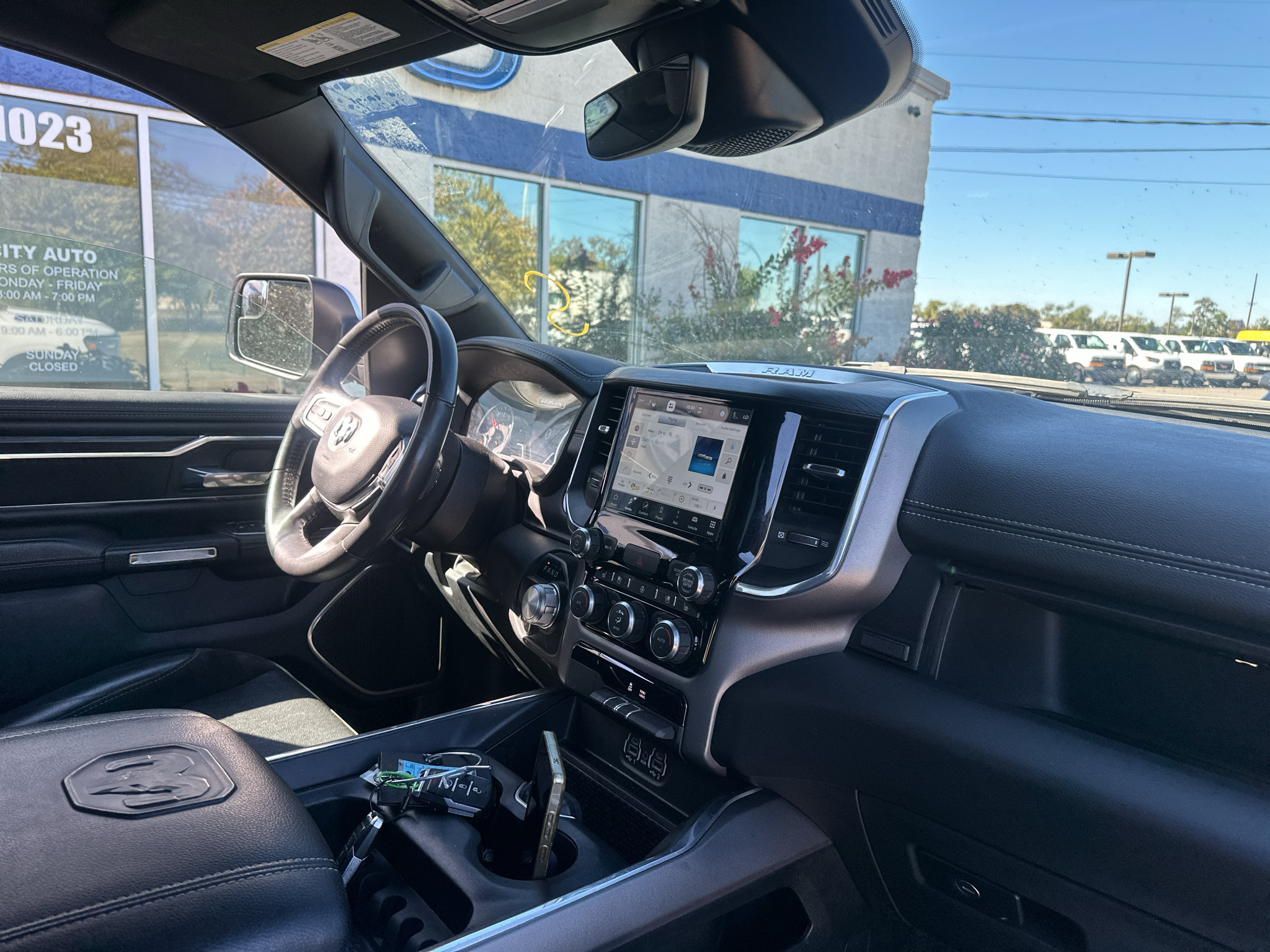 Used 2024 RAM 1500 Laramie RWD image 11