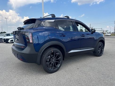 New 2026 Nissan Kicks SR w/ Illumination Package image 7