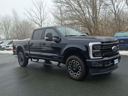 Used 2025 Ford F250 Platinum image 1