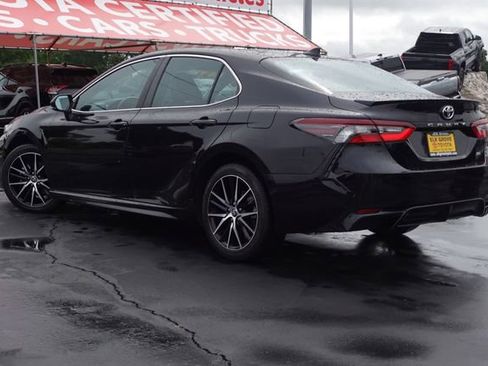 Certified 2024 Toyota Camry SE FWD image 11