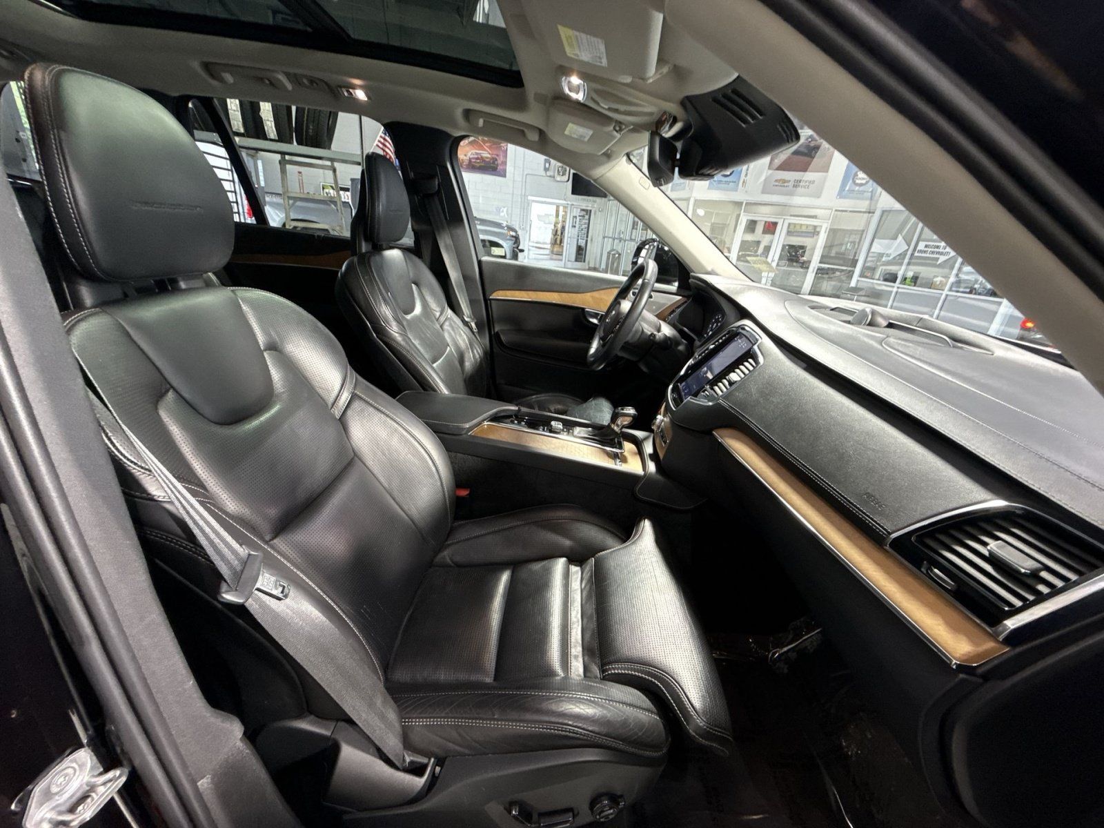 Used 2016 Volvo XC90 T6 Inscription AWD/4WD image 29