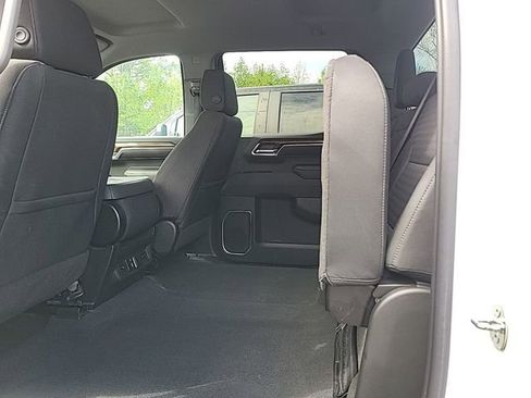 Used 2023 Chevrolet Silverado 1500 LT image 8
