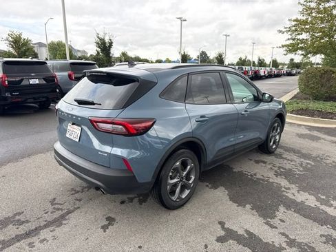 Used 2025 Ford Escape ST-Line Select AWD/4WD image 7