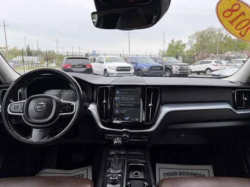 Used 2018 Volvo XC60 T6 Momentum w/ Advanced Package AWD/4WD image 22